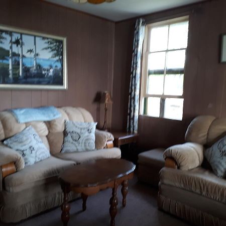 Chalkley'S Sandy Bay Cottage Resort Nipissing Beach ภายนอก รูปภาพ