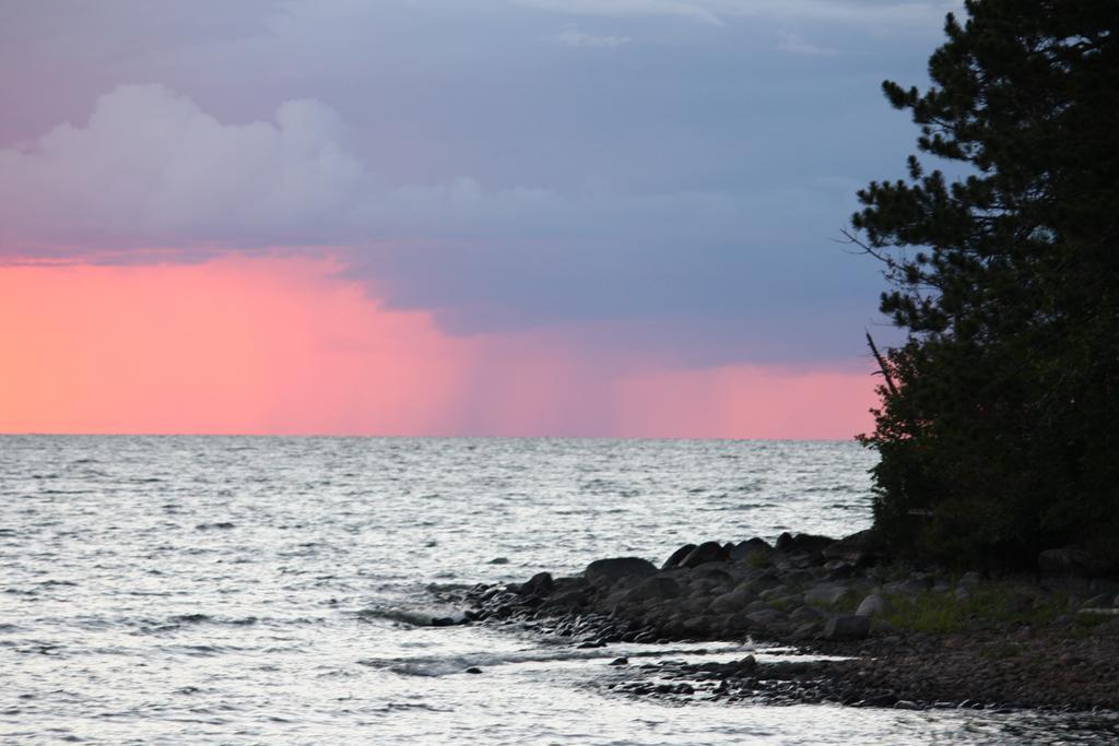 Chalkley'S Sandy Bay Cottage Resort Nipissing Beach ภายนอก รูปภาพ
