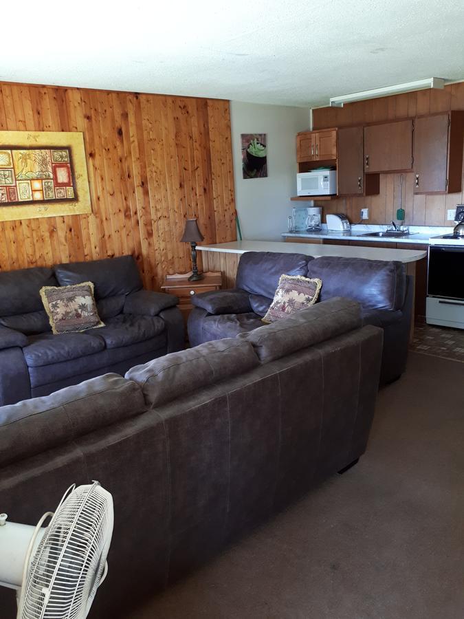 Chalkley'S Sandy Bay Cottage Resort Nipissing Beach ภายนอก รูปภาพ